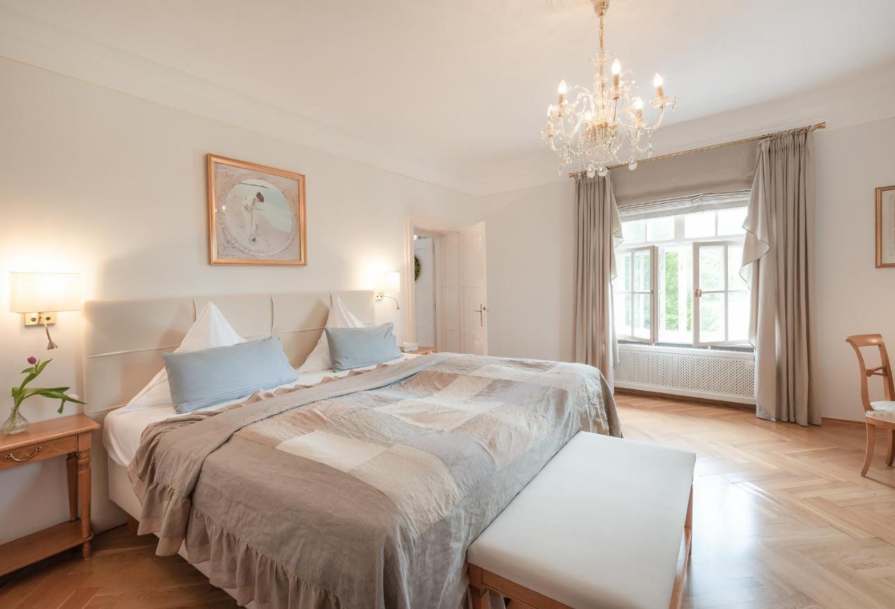 Biohotel Schlossgut Oberambach Екстер'єр фото