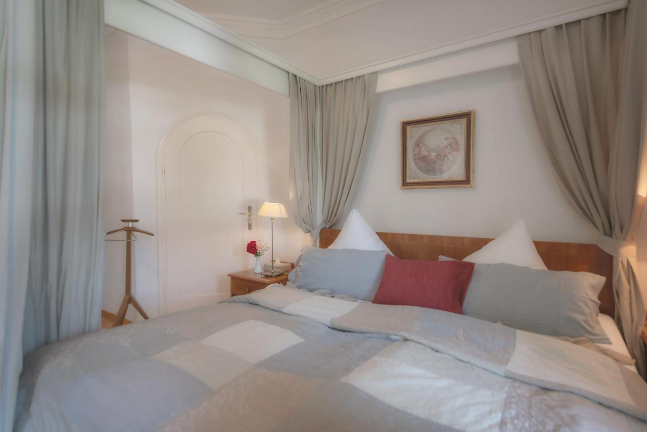 Biohotel Schlossgut Oberambach Екстер'єр фото