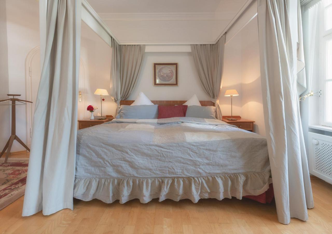 Biohotel Schlossgut Oberambach Екстер'єр фото