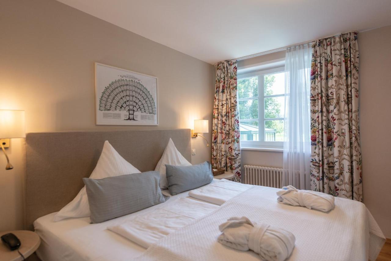 Biohotel Schlossgut Oberambach Екстер'єр фото
