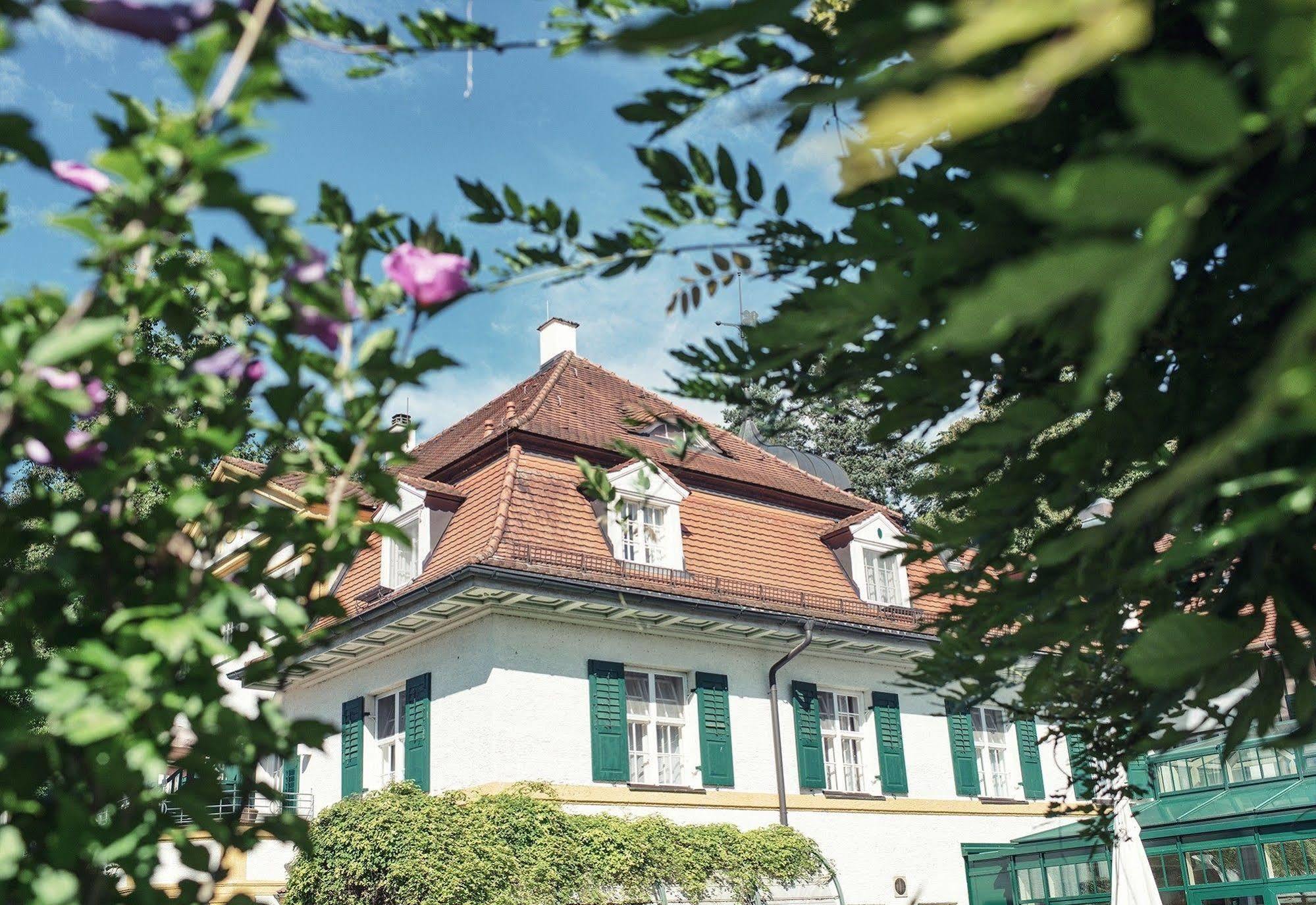 Biohotel Schlossgut Oberambach Екстер'єр фото