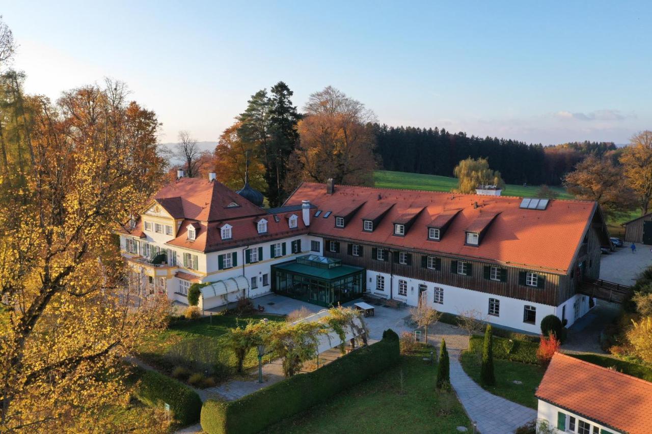 Biohotel Schlossgut Oberambach Мюнзінг Екстер'єр фото