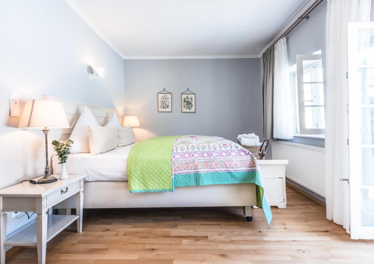 Biohotel Schlossgut Oberambach Екстер'єр фото