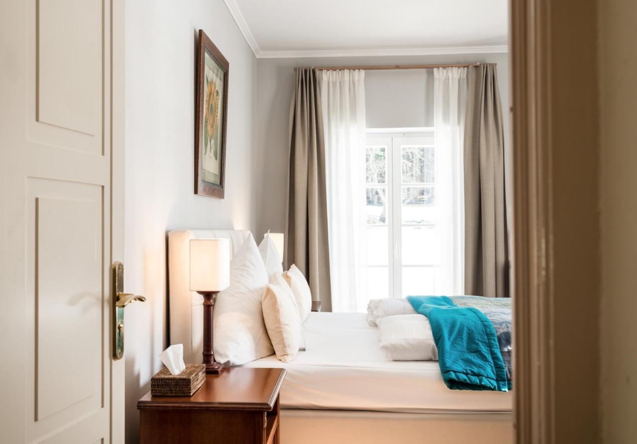 Biohotel Schlossgut Oberambach Екстер'єр фото